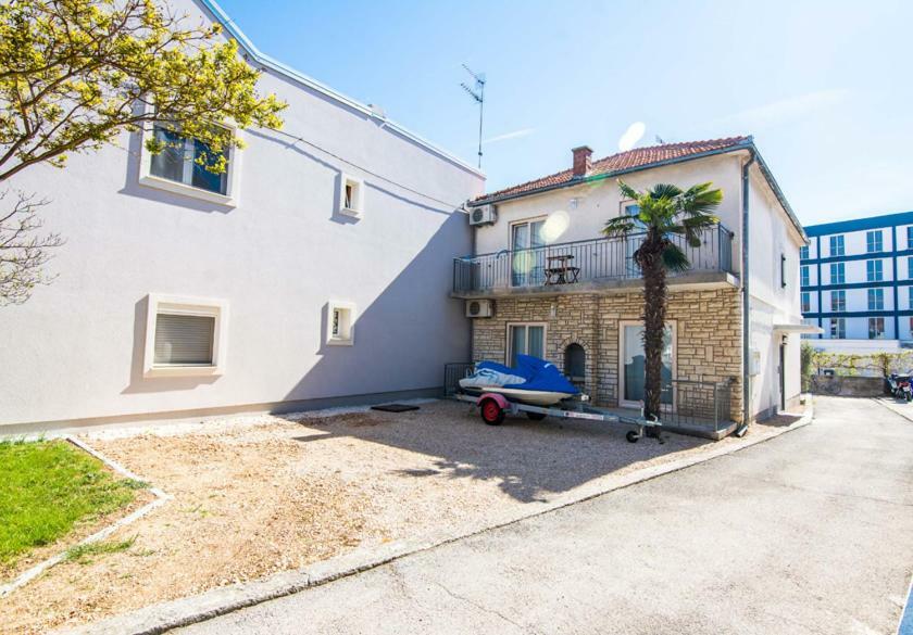 Apartments Jankovic Biograd Na Moru Luaran gambar