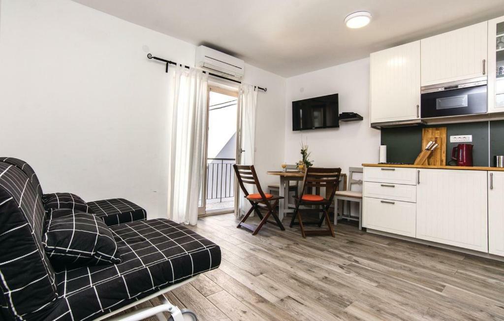 Apartments Jankovic Biograd Na Moru Luaran gambar